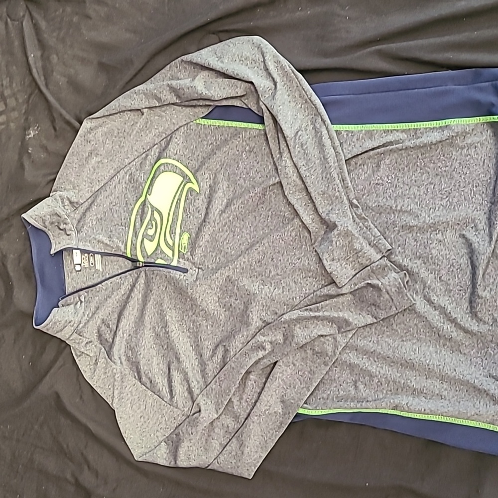 Men's Seattle Seahawks Dri-Fit active long shirt